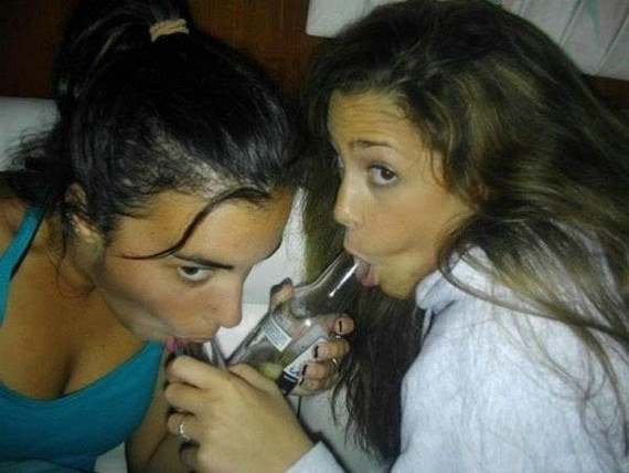 Girls on Friday and Saturday (46 pics)