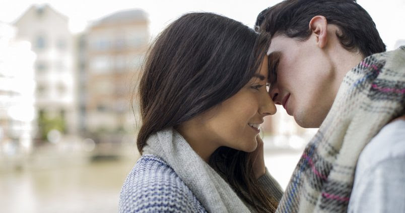 フレンチキスは全然フレンチじゃなかった 知っておきたい英語で呼ぶキスの種類 10選 Jalee