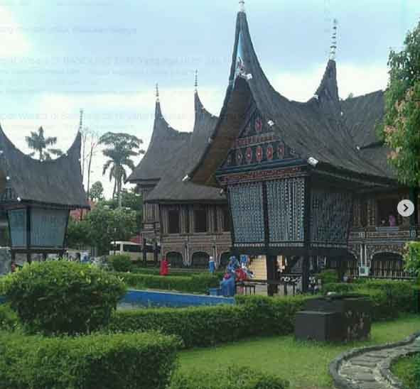 Tempat Wisata di Jakarta Timur Terbaru 2022 Paling Indah Tempat Wisata di Jakarta Timur Terbaru 2022 Paling Indah