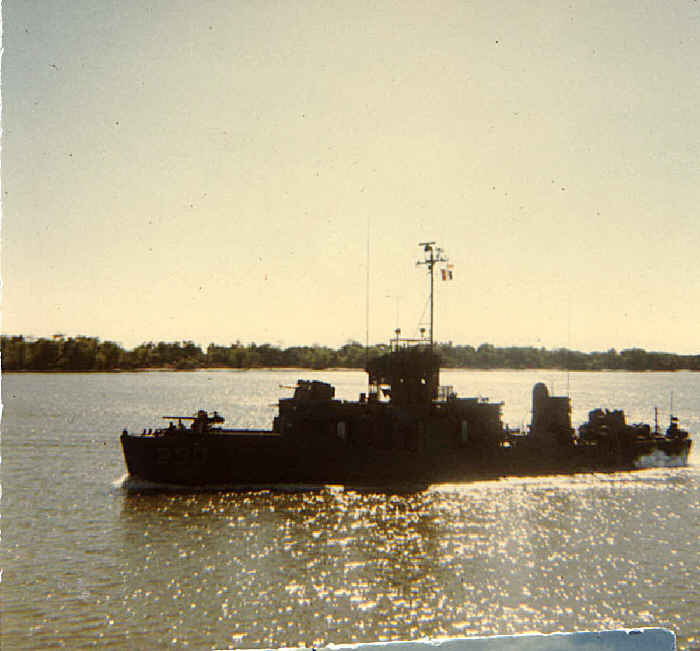 The combat river ships in Vietnam