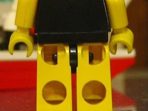 t-back worn on minifig