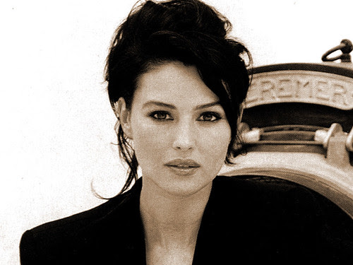 Monica Bellucci Hairstyle