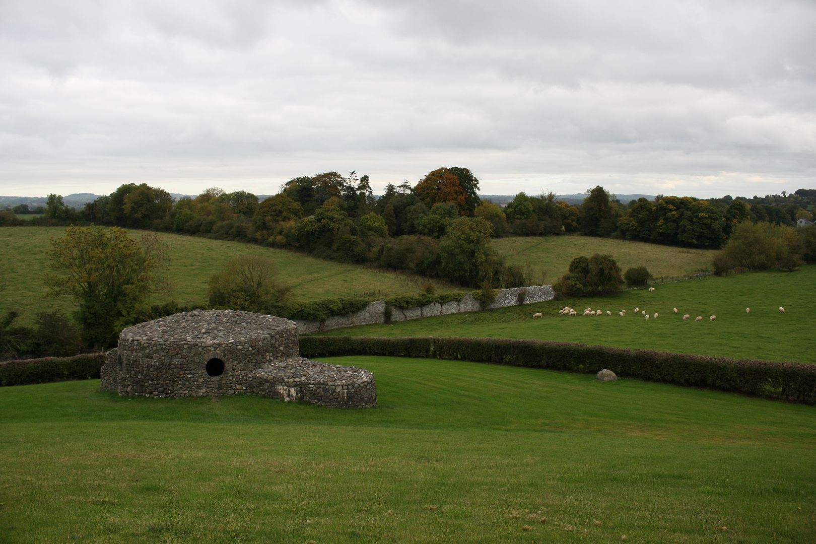 Newgrange at Bru na Boinne, Ireland photo IMG_4316_zpsgxk1nvjm.jpg