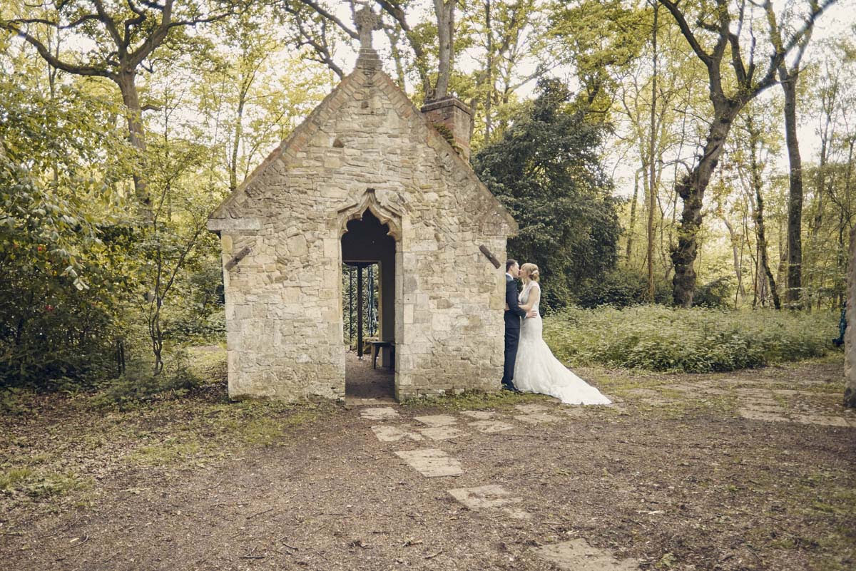 Thornham Coach House Wedding Photos - www.helloromance.co.uk