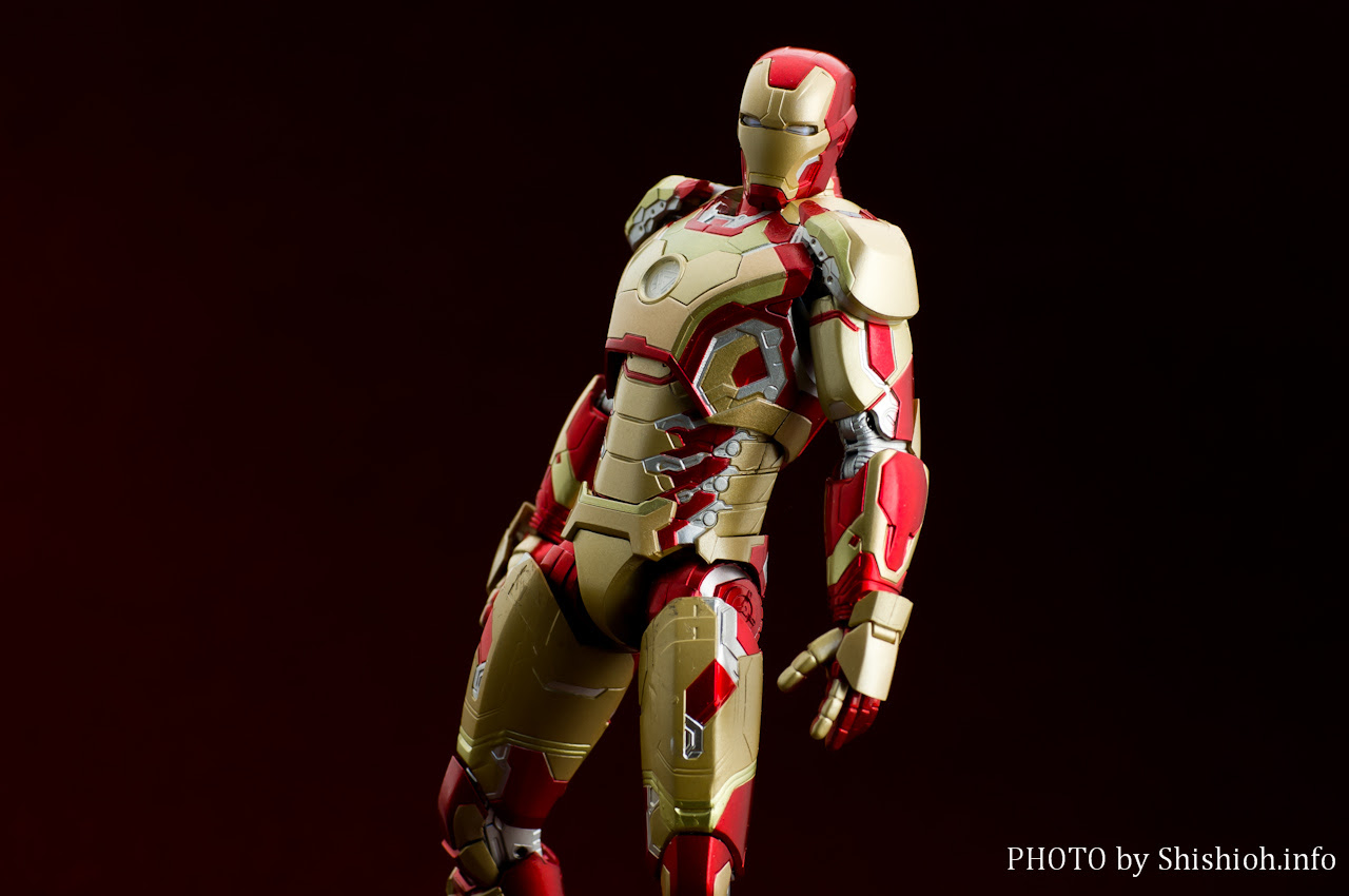 レビュー バンダイ S H Figuarts アイアンマン マーク42 映画 アイアンマン3