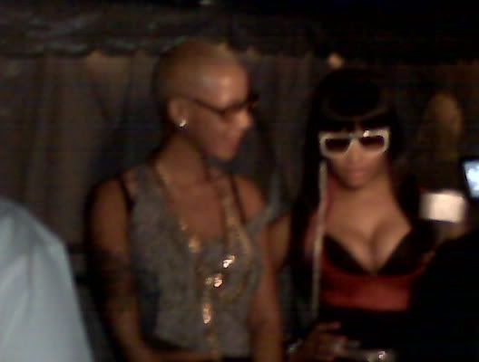 nicki minaj and amber rose pics. Nicki Minaj Steals Amber Rose