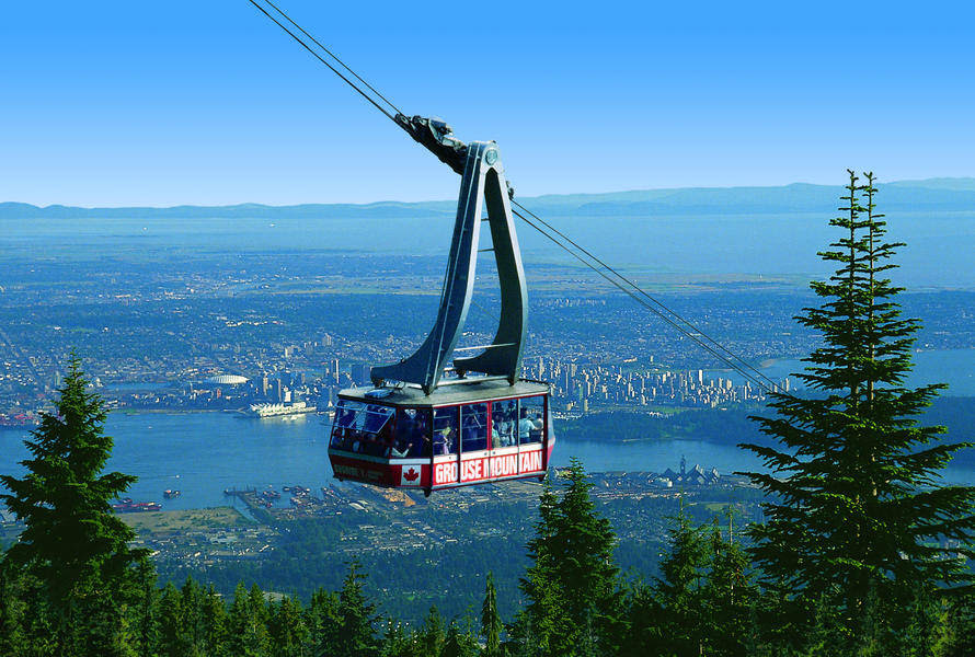 HIT! Cheap flights to Canada: Vancouver, Calgary or