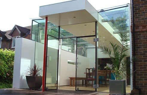 Luxury Modern Home Design with Contemporary Extension