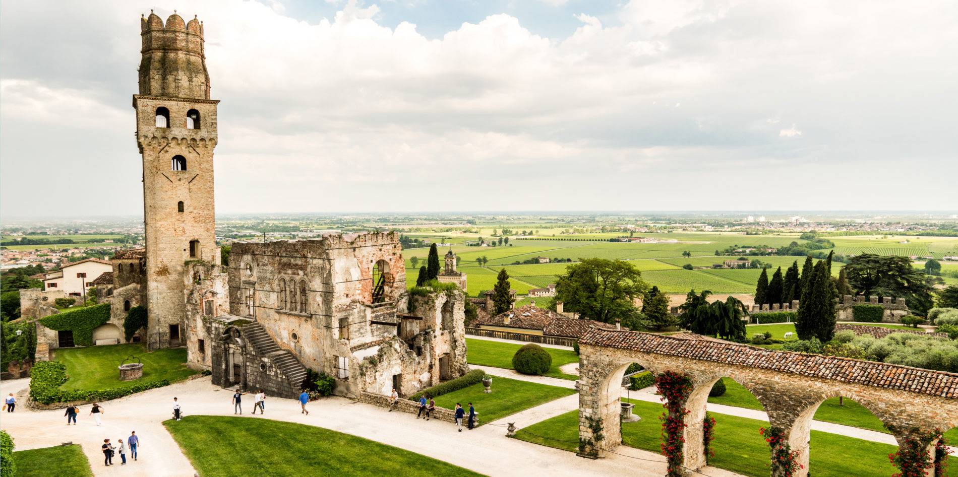 The castle - Castello San Salvatore