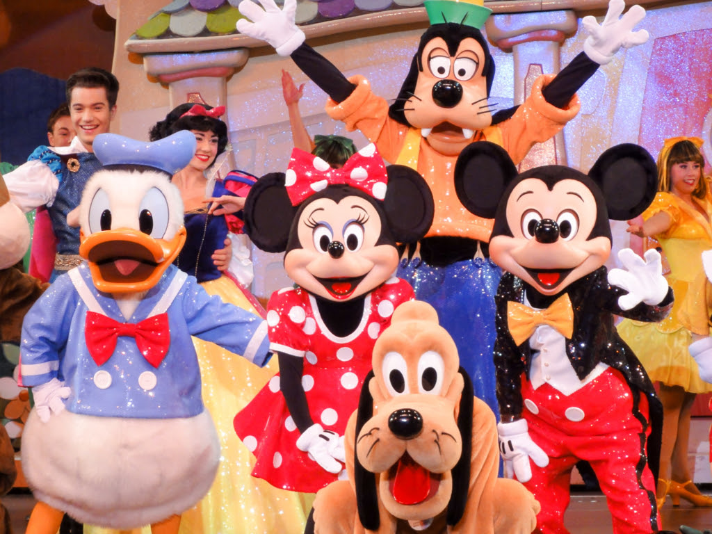 東京ディズニーリゾートを貸し切りたい 一体いくらかかるの 舞浜新聞