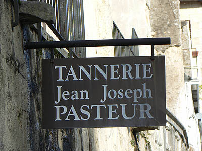 tannerie du père de J Pasteur.jpg