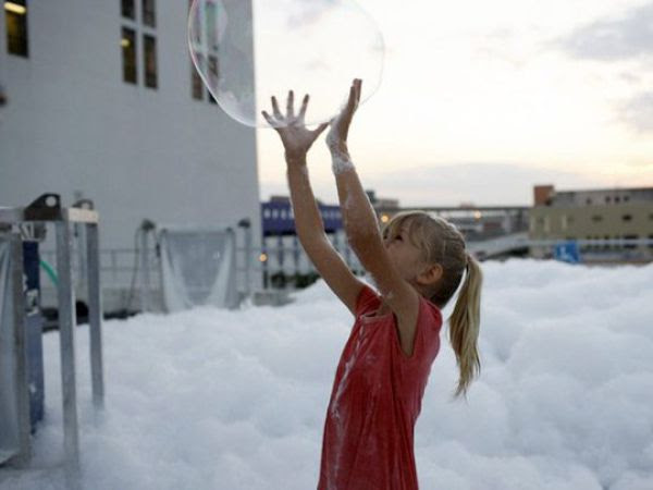 Foam City (22 pics)