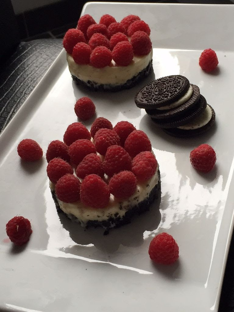 Gateau Oreo Creme Mascarpone Chocolat Blanc Framboise Les Tentations De Choune