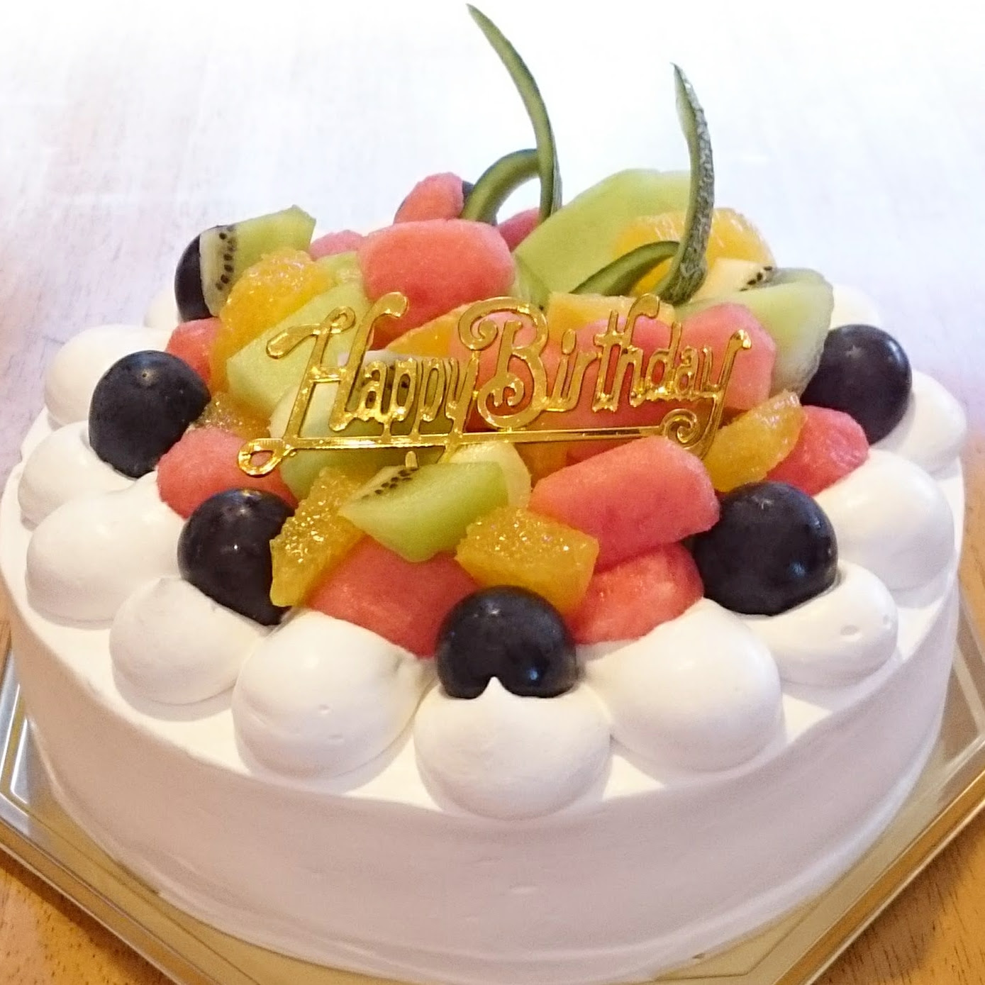 卵乳不使用 スイカの豆乳ホイップデコレーション ブログ 自然食のケーキとランチ ふくろう