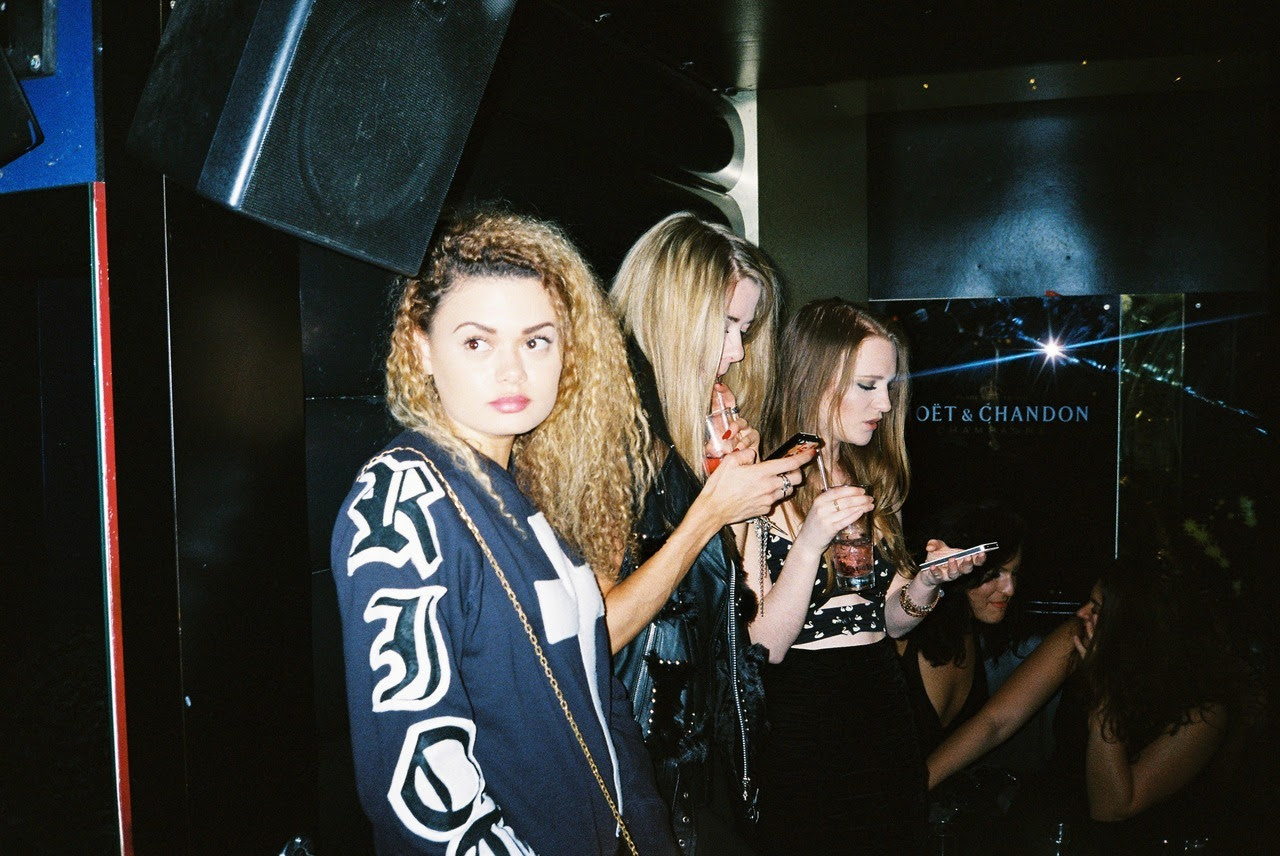 http://25.media.tumblr.com/tumblr_m9bnd9ghC81qg296mo1_1280.jpg