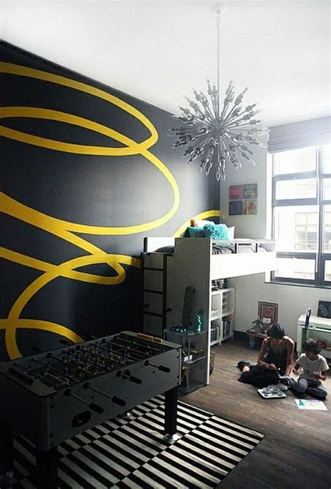 Caylin harris acrylic paint is a huge tool in a crafter/diy enthusiast's supply kit. Creative Ways to Liven Up Walls with Paint