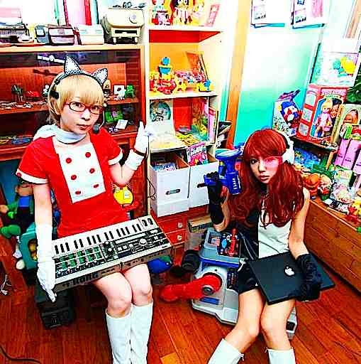 Hardware Girls Mayu and Eyetaso of Cutie Pai