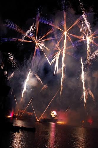 Disney Fireworks - 06.01.09 (46 of 58)