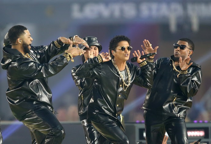 Bruno Mars show do intervalo super bowl 50 (Foto: Getty Images)
