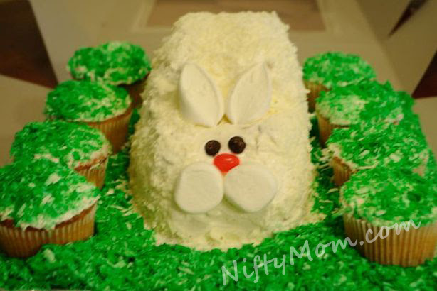 easter bunny cake pattern. make an Easter Bunny Cake
