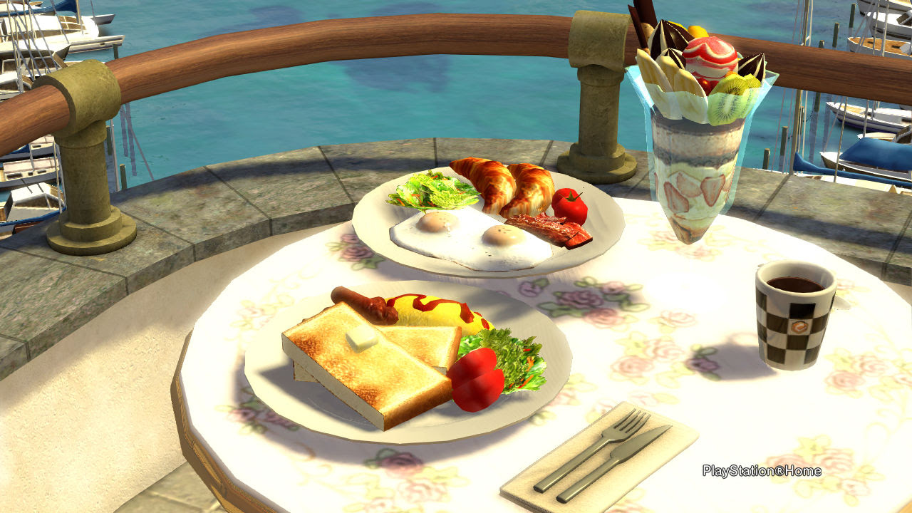 Cloudy Claudius おいしそうな食べ物とキカイのビキニ