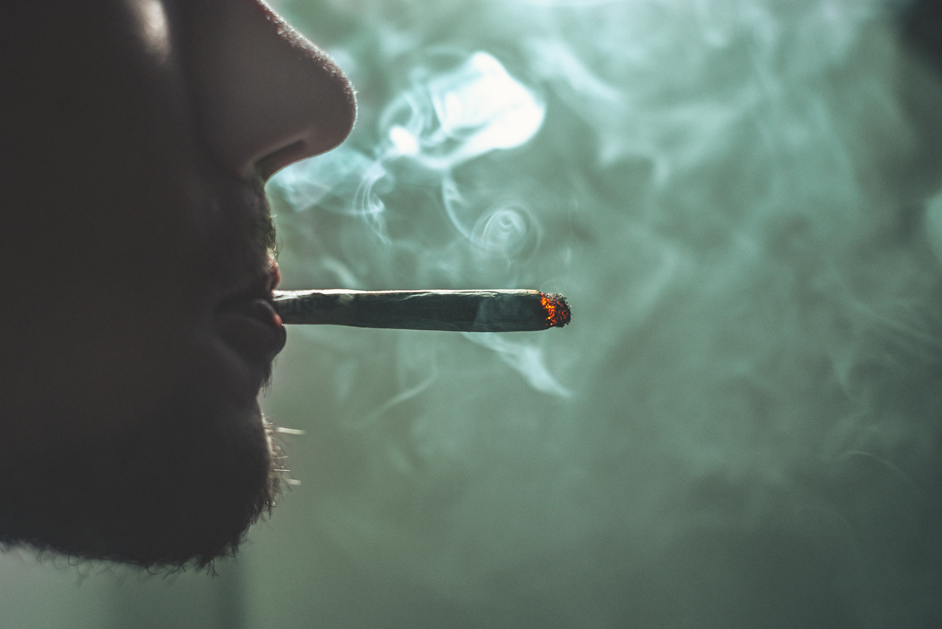 Steigender Cannabis Konsum Die Risiken Im Check Kurt