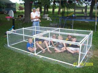 Report Ideas: Plans for pvc chicken tractor