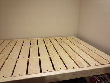 ウォークインクローゼットにベットをdiy 秘密基地みたい Quatrefoil