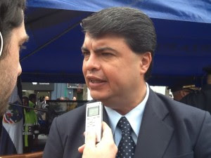 Mario Zamora, Ministro de Seguridad dio hoy los detalles de los allanamientos. CRH
