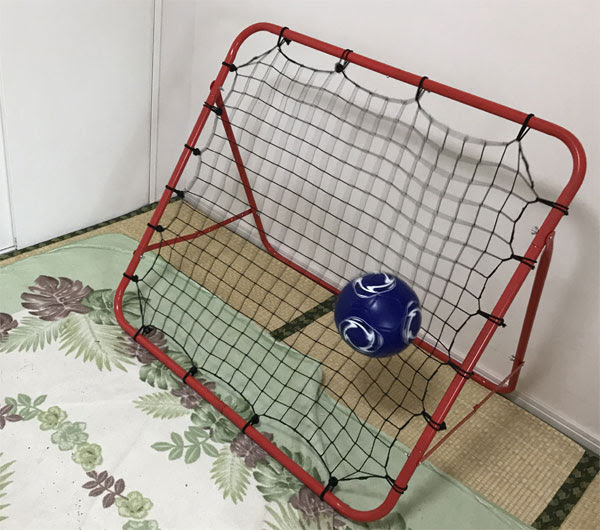 室内でサッカー練習できる 安いおすすめのリバウンダーネット ガムシャラナ子育て