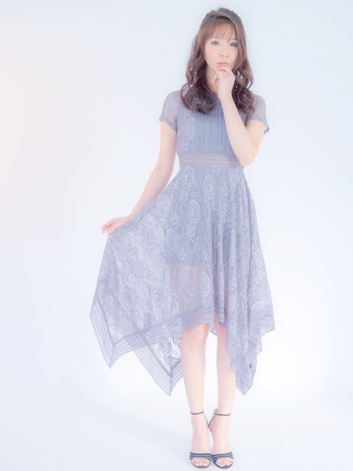 同窓会や謝恩会にh Mのパーティードレスをおしゃれに着こなすアイデア集 Marieen マリエ 簡単におしゃれになりたい ママと大人女子のお呼ばれファッションメディア