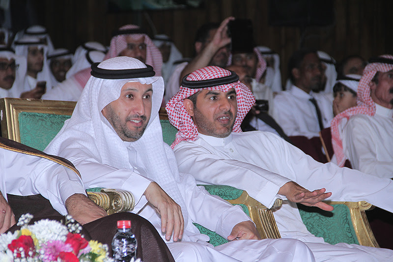 تخريج طلاب مدارس مجموعة الزويد