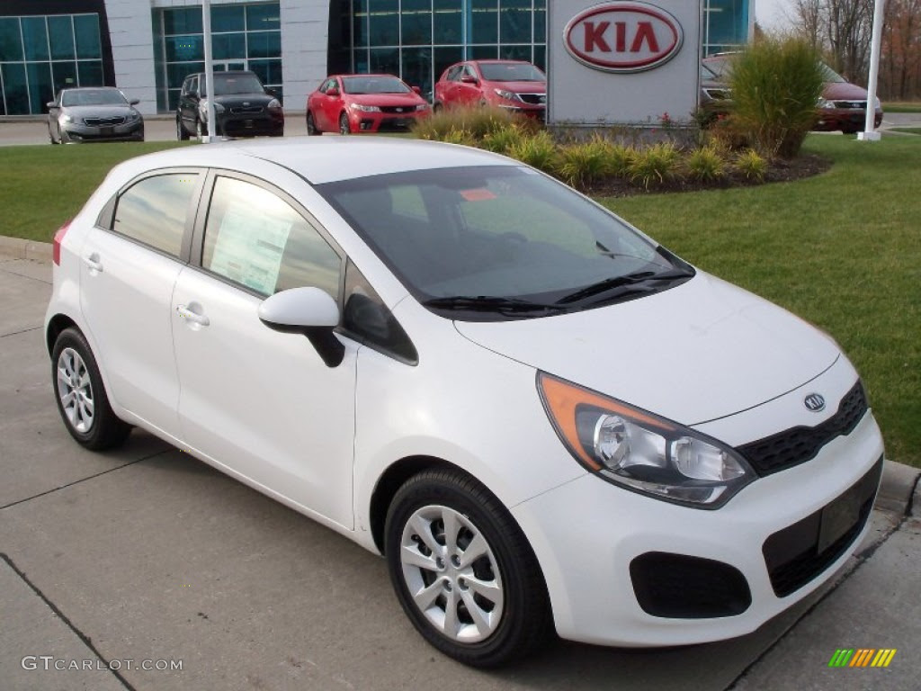 12 Clear White Kia Rio Rio5 Lx Hatchback Gtcarlot Com Car Color Galleries