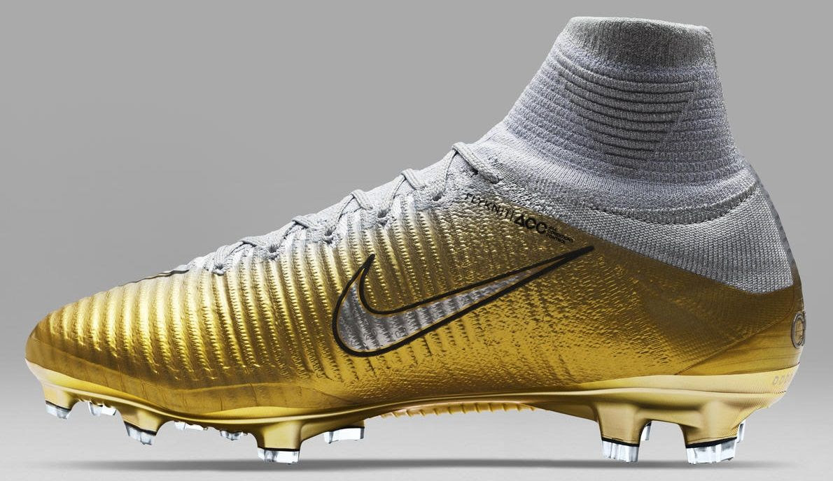 クリスティアーノ ロナウド 5度目 を祝したスパイクがnikeから登場 Footballマガジン
