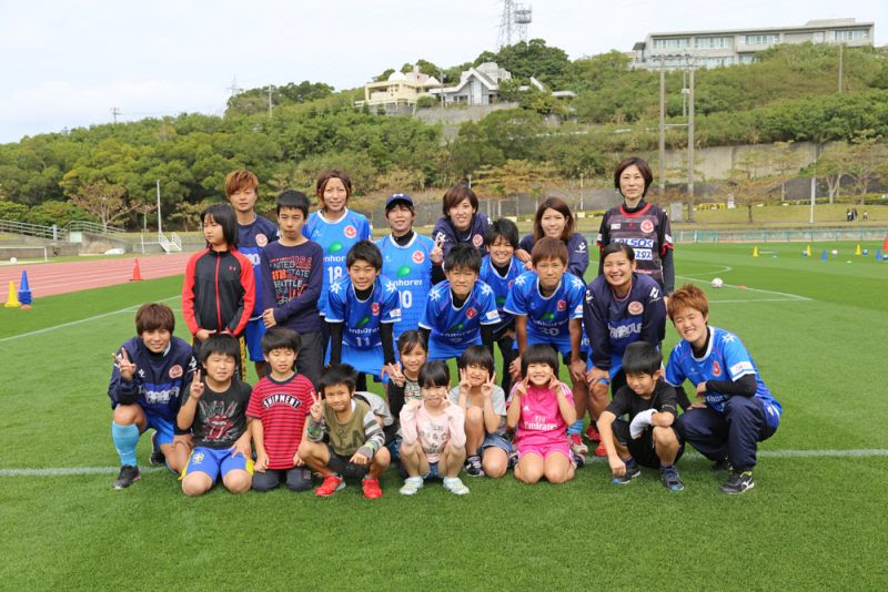 News 琉球デイゴスサッカースクールin西原 レポート 琉球デイゴス
