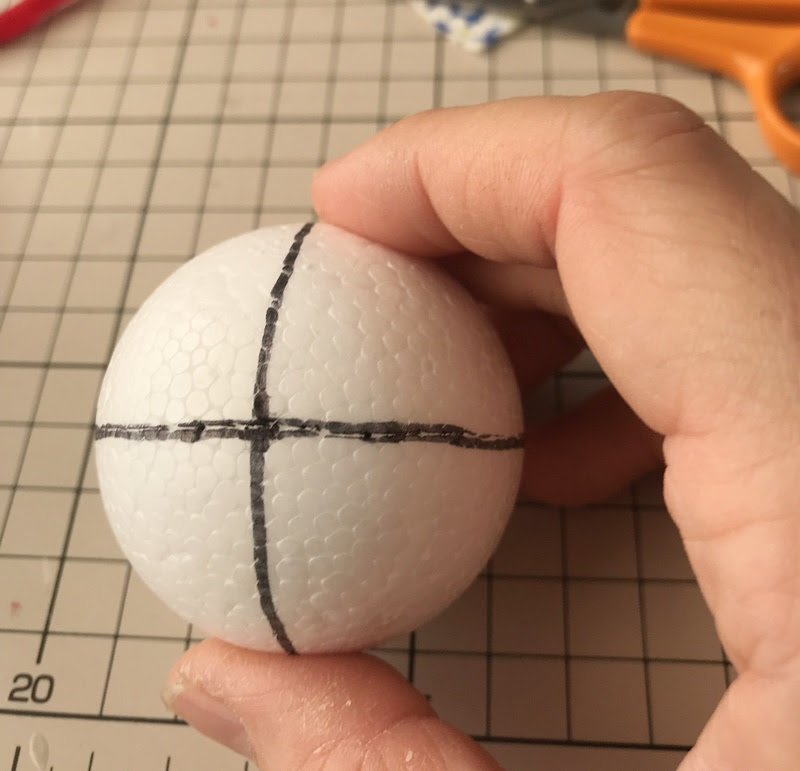 針 糸いらず 小さな布を合わせてオーナメントボールを作ろう みんなでつくるハンドメイド情報サイト ホビースタイルhobbystyle ホビスタ ホビー協会
