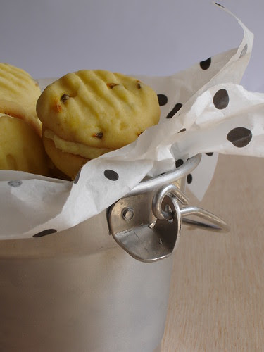 Yoyo cookies with creamy passion fruit filling