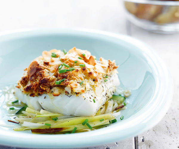Astuce du chef Cyril Lignac : Crumble de poisson aux amandes