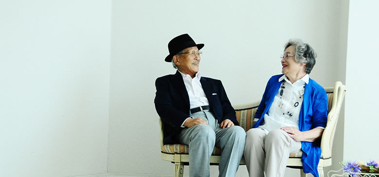 60代 70代 80代の女性にシニアファッションの着こなしを