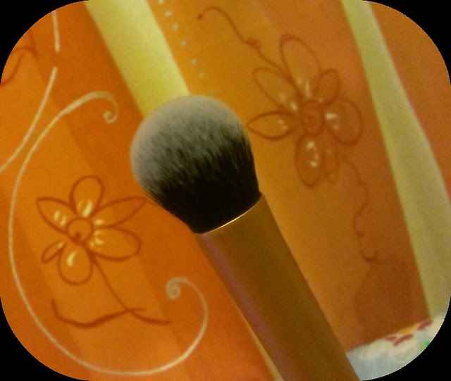 Real Techniques Expert Face Brush Real Techniques Expert Face Brush
