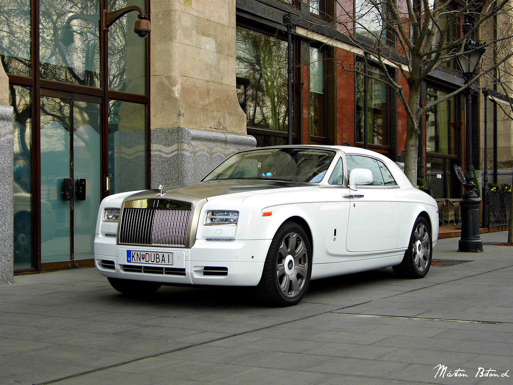 Rolls royce phantom coupe