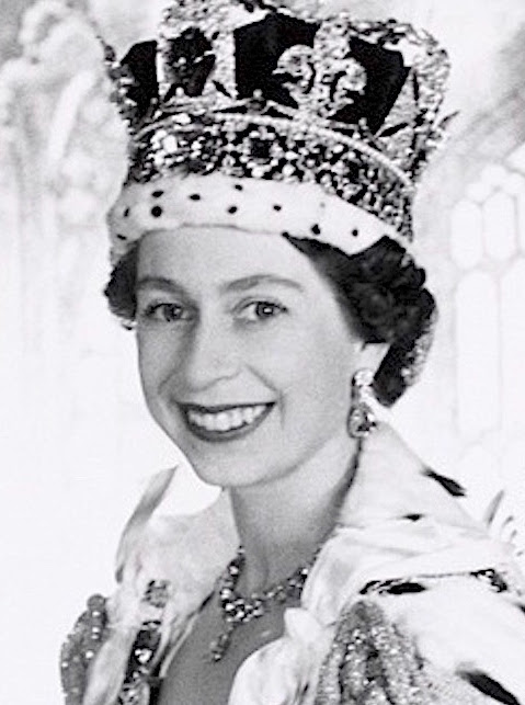 Queen Elizabeth II bursts into a rare smile as her ...