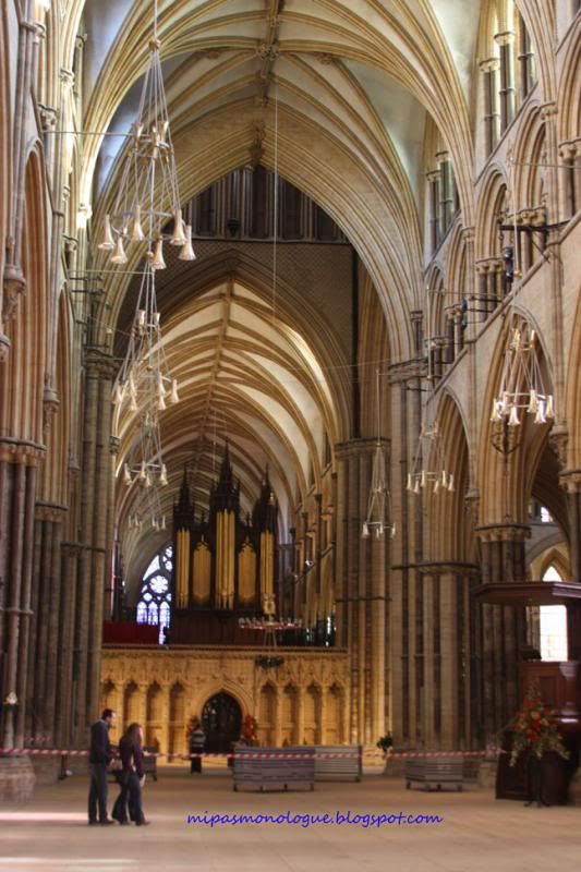  photo lincolncathedral1_zpsc3e279a9.jpg