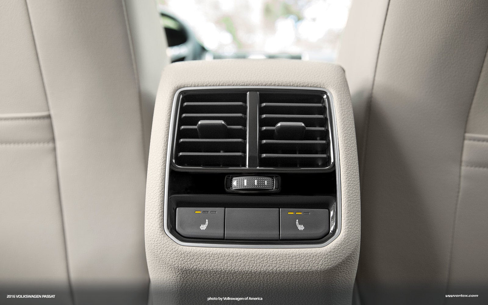 2016-volkswagen-passat-419