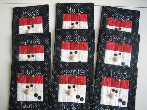 9 Little Santas