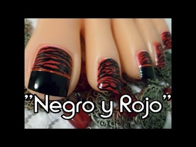 43 Decoracion de uñas en rojo y negro