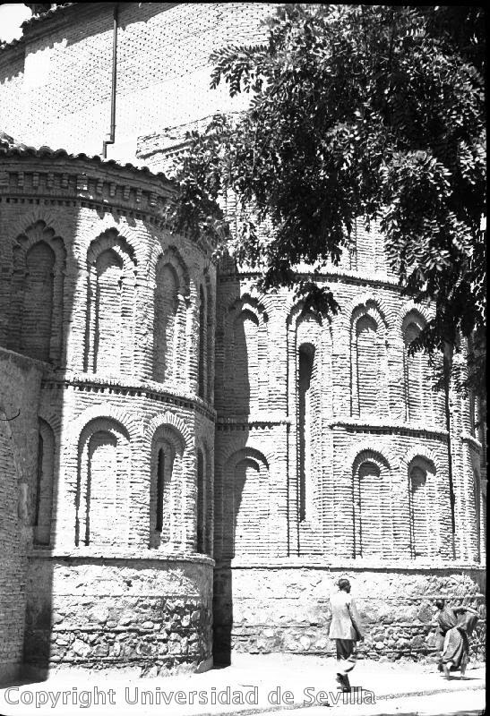 Iglesia de Santiago del Arrabal el 24-8-1935. Foto Antonio Sancho. Fototeca de la Universidad de Sevilla