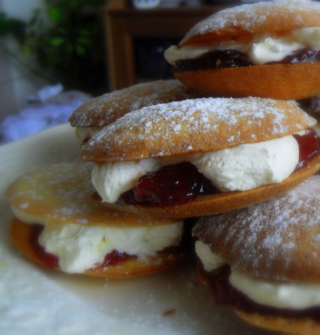 Sponge Drop Cakes
