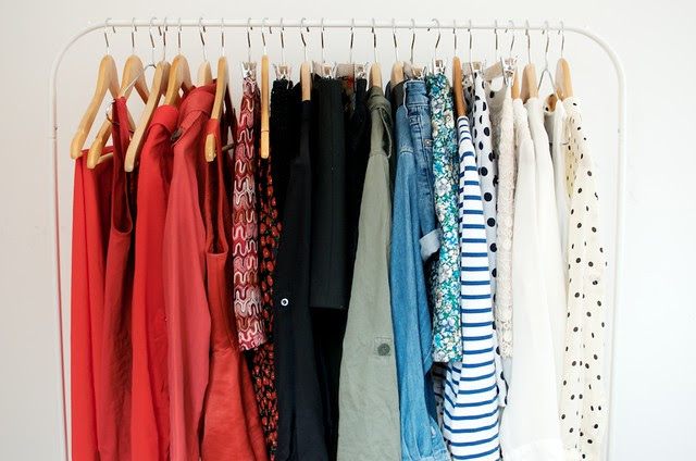 20 piece travel wardrobe 3