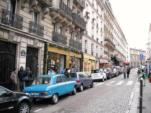 to the Peugeot Oldtimer